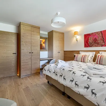 木屋 Moderne Et Cosy Avec Jacuzzi, Sauna Et Parking A Meribel - Fr-1-565-1 *